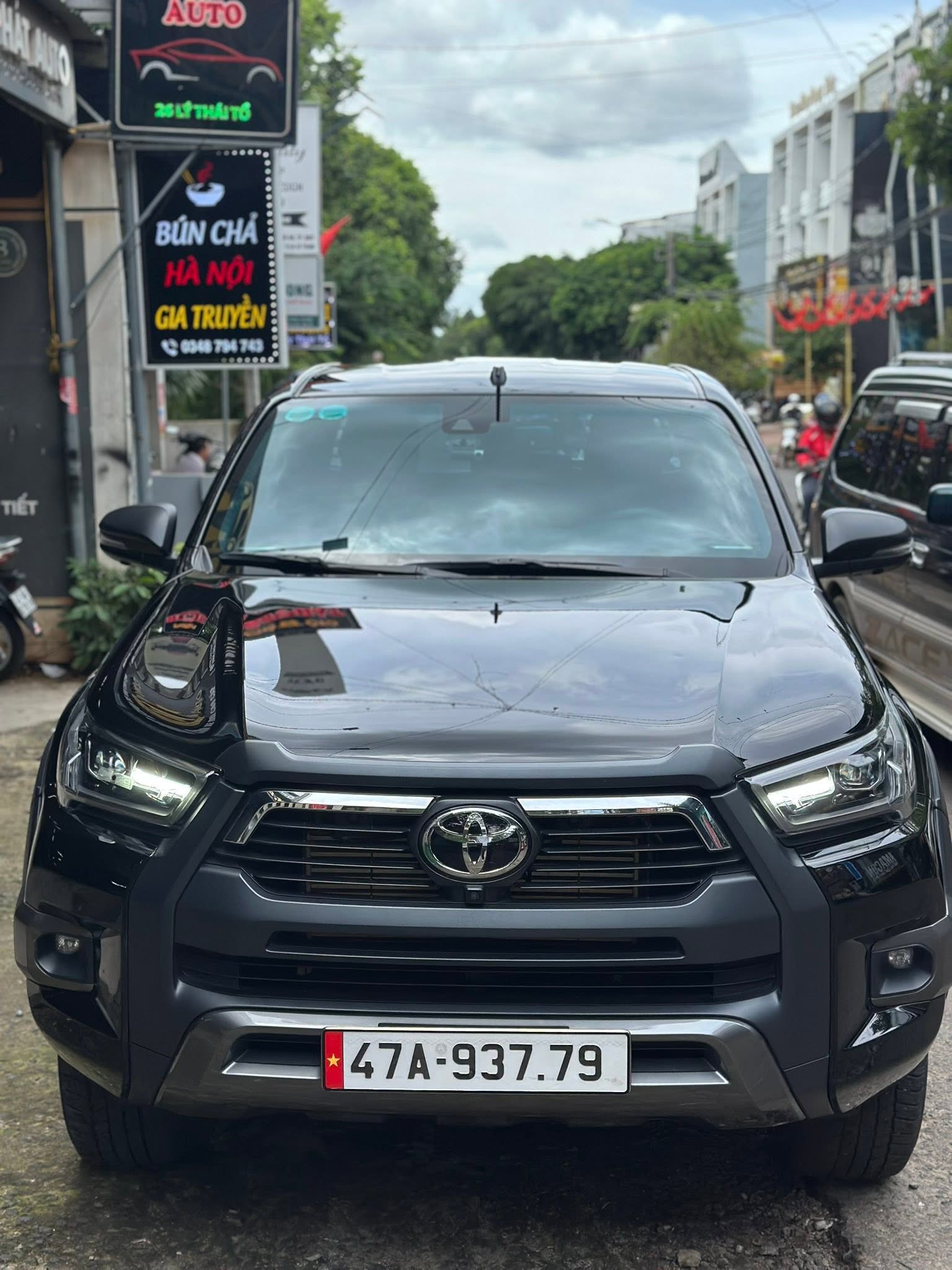 Toyota Hilux sau 20.000km – Nếu không dán PPF thì xe sẽ thế nào?