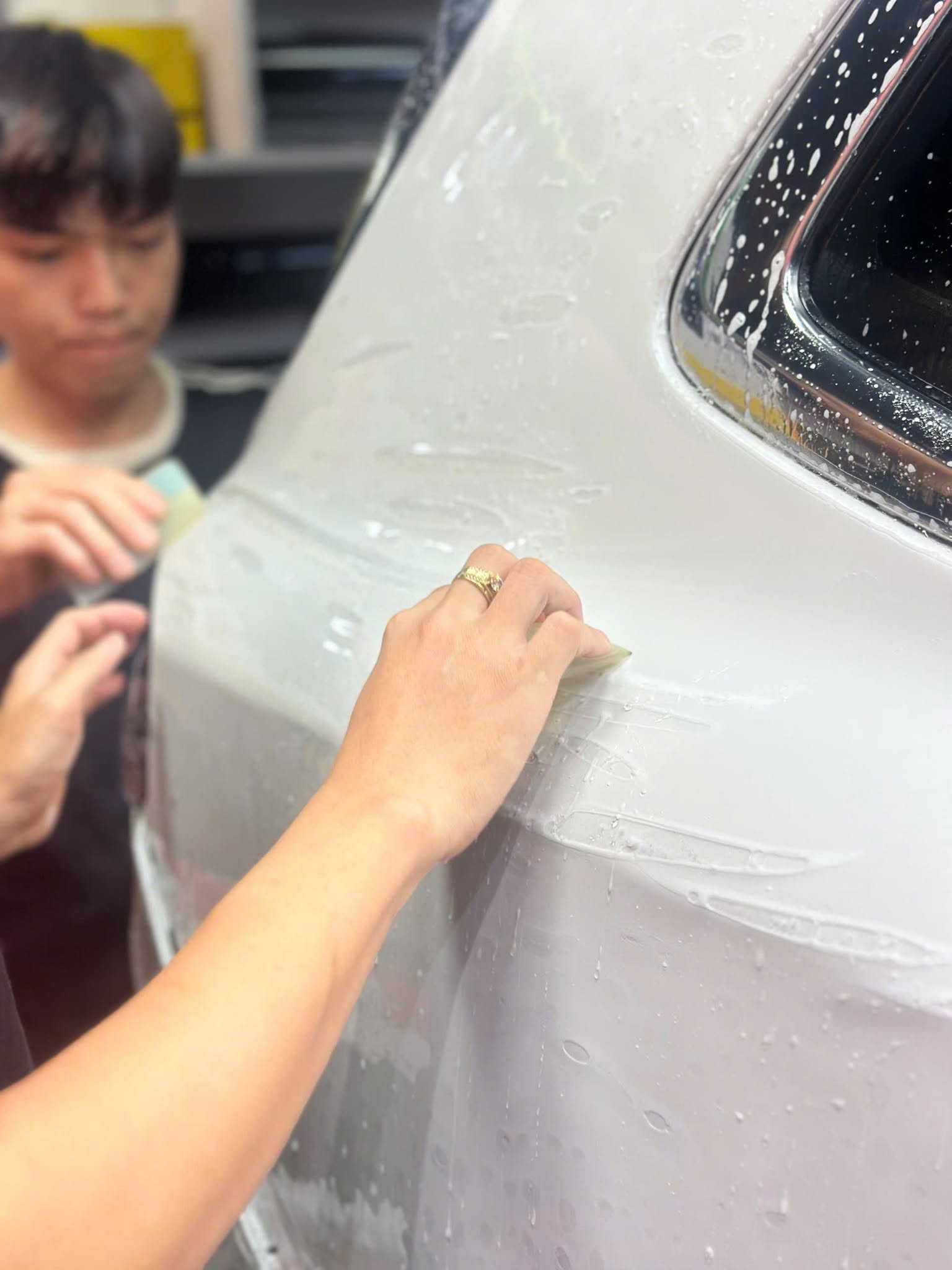 Dán PPF bảo vệ sơn Ford Everest – giữ nguyên vẻ đẹp, gia tăng giá trị” - Image 3